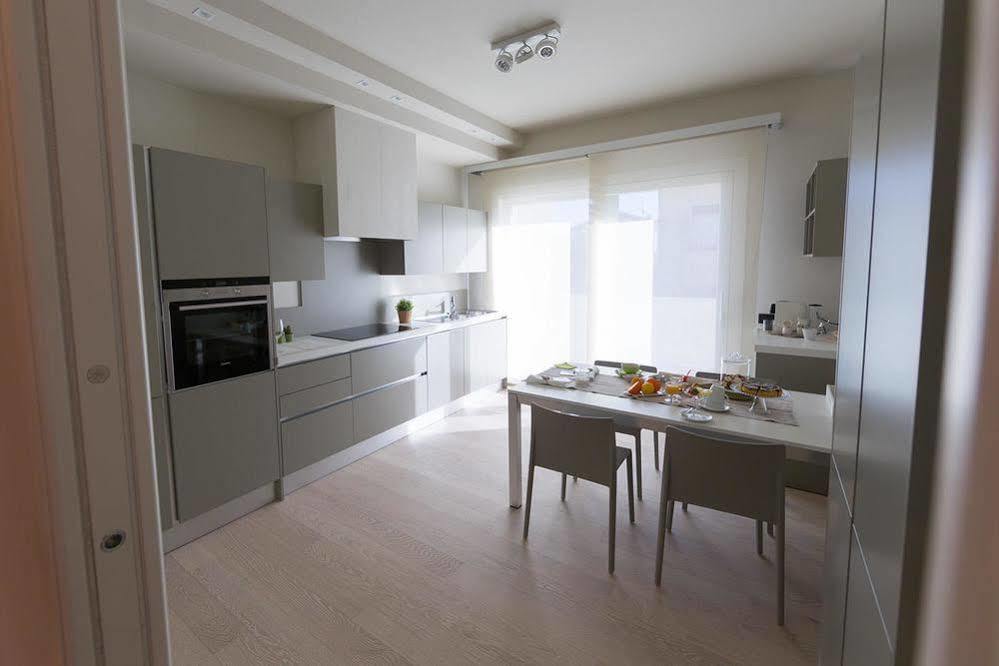 Emilia Suite Comfort Modène Extérieur photo